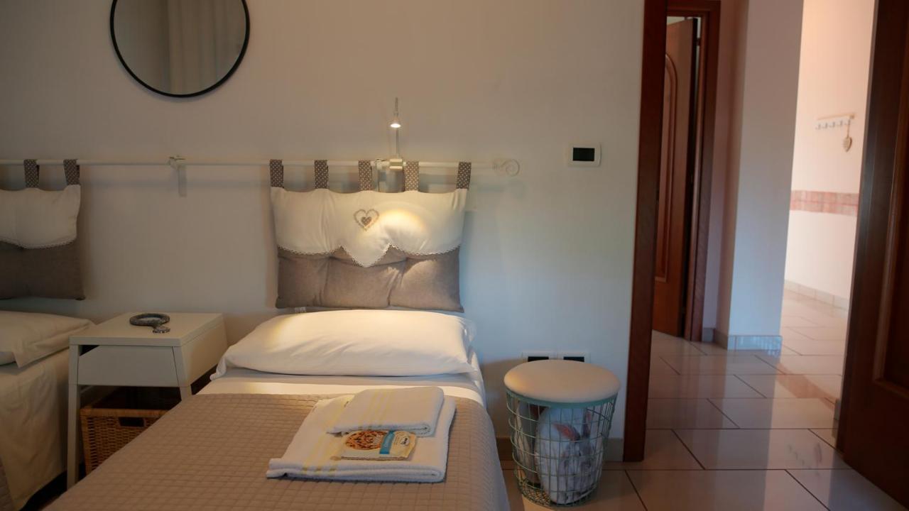 Apartament Soada Cappelle sul Tavo Zewnętrze zdjęcie
