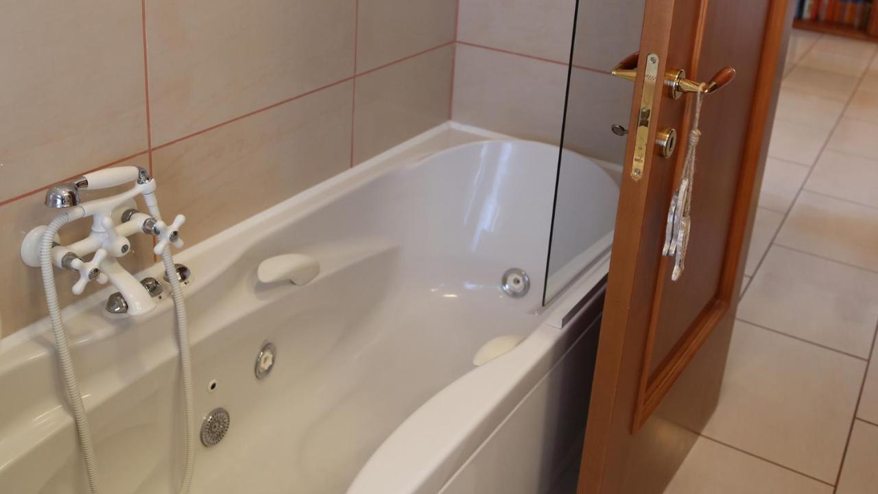 Apartament Soada Cappelle sul Tavo Zewnętrze zdjęcie